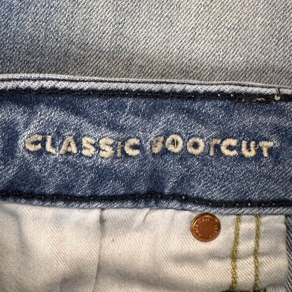 American Eagle Jeans Mens 32x30 Blue Classic Bootcut Airflex Medium Wash Denim - Picture 6 of 14